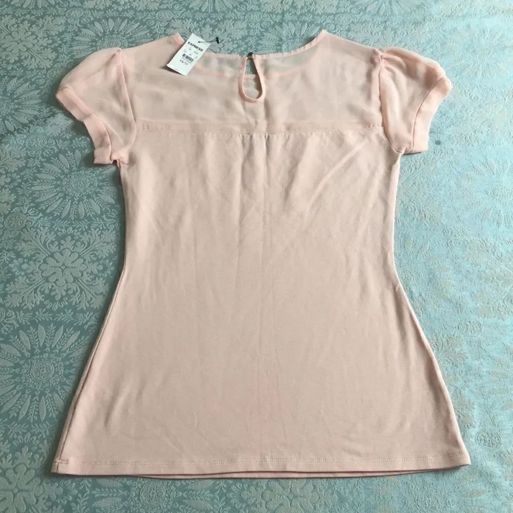 NWT Express blouse  - Picture 3 of 6